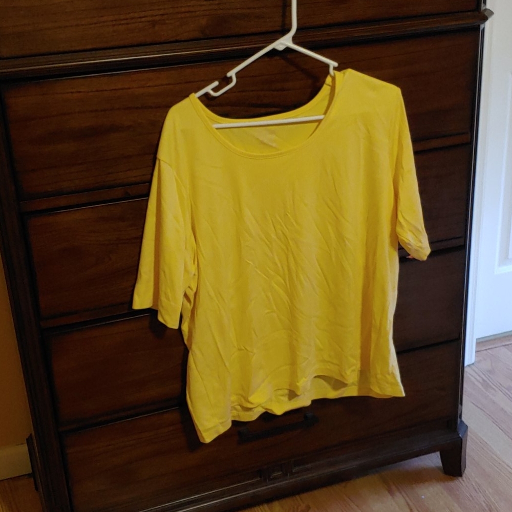 Women's L L Bean yellow shirt